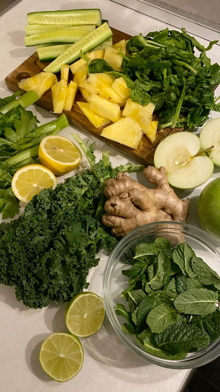 Ein Shot ersetzt dein Supplement-Chaos - und wird deine komplette Basis.